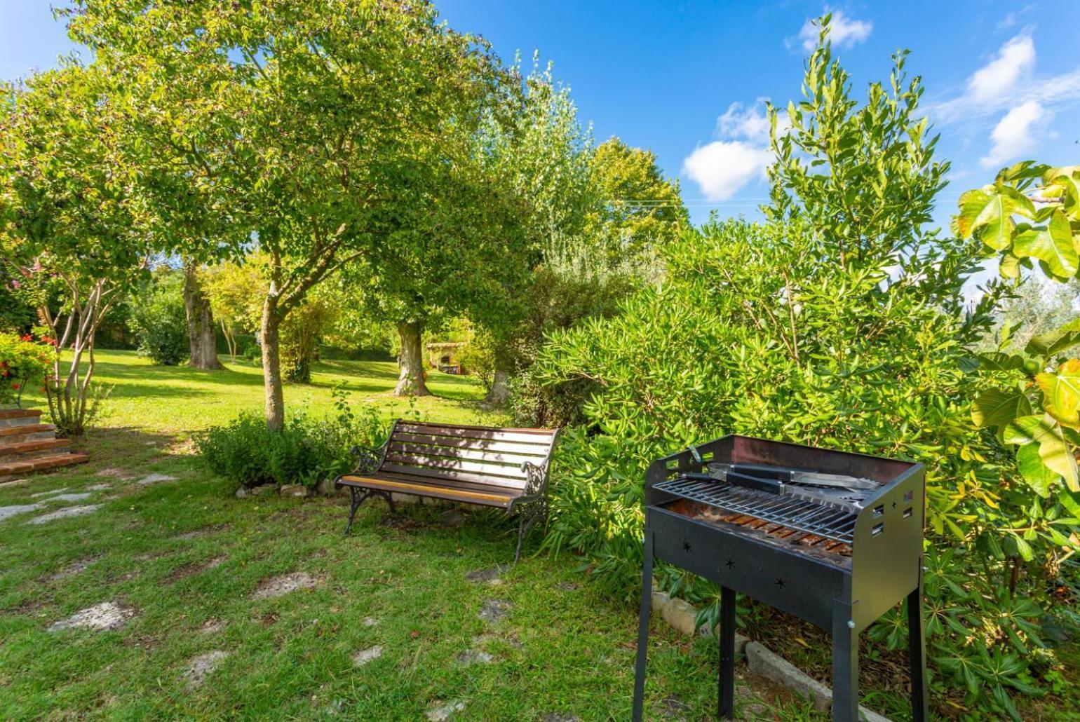 Villa Caporlese Терни Екстериор снимка