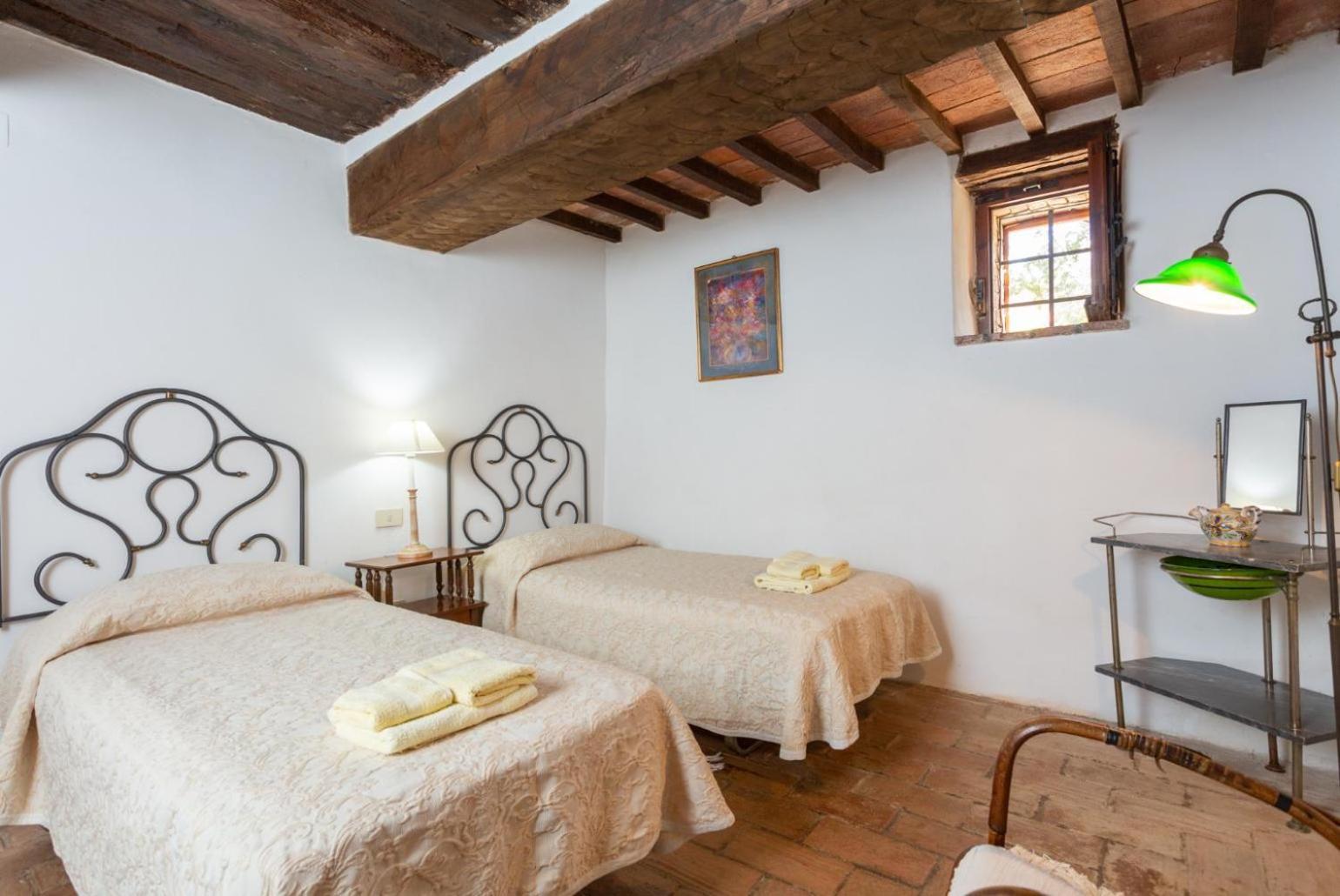 Villa Caporlese Терни Екстериор снимка